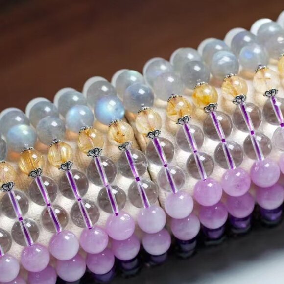 Handmade | Natural Crystal Healing Bracelet - Picture 6 of 7